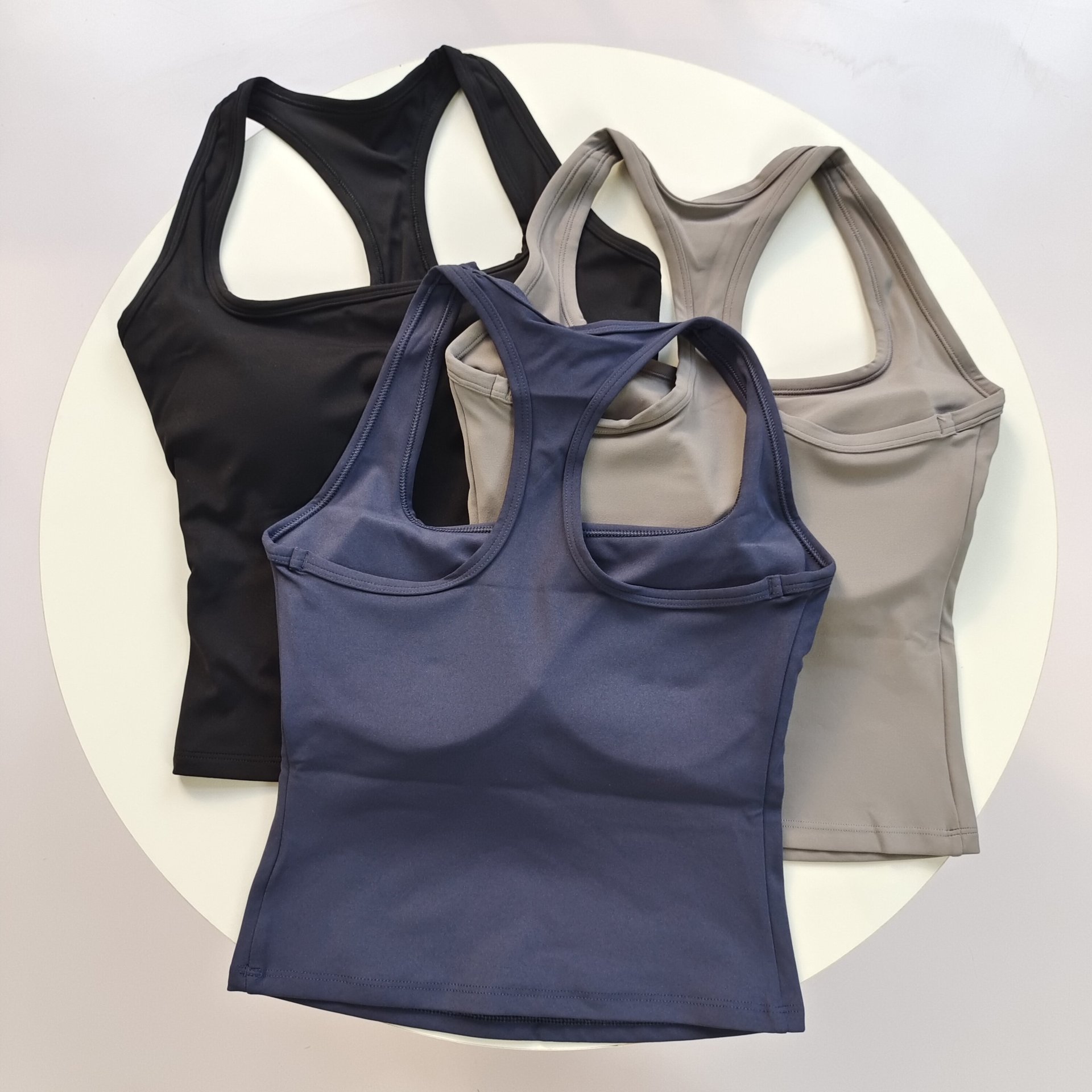Women's Square Neck Racerback  - đánh giá và giá Yoga Fitness Tapis